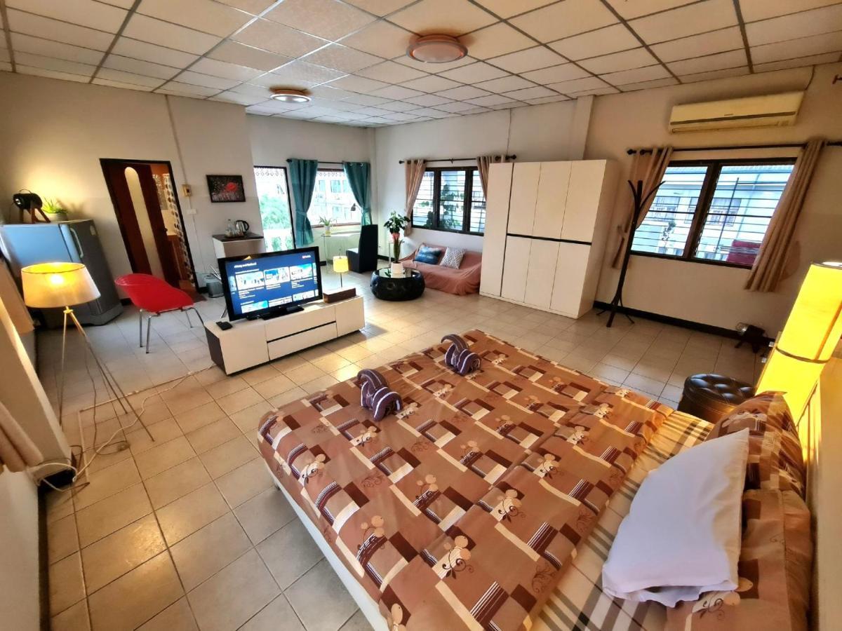 Bed And Terrace Guesthouse Chiang Mai Eksteriør bilde